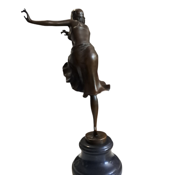 Bronze dancer - Picture 4 of 5